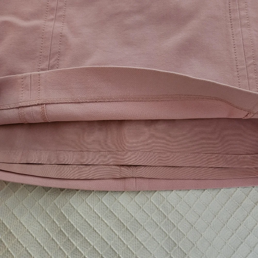 LOFT Petite Pink Mini Skirt - Picture 10 of 12